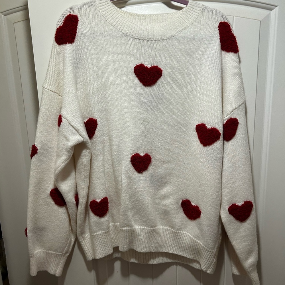 Cozy Heart Pattern Sweater - Cream and Red